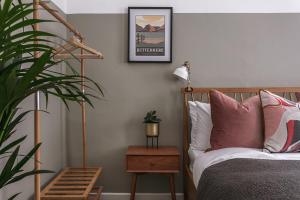 14 Church Street- close to Windermere Train Station