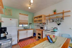 Spanish Bungalow Guest House