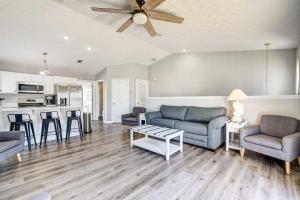 Private Pool and Hot Tub at Panama City Home!