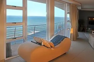 Penthouse ON the Beach - Live Like Royalty - Kingsburgh