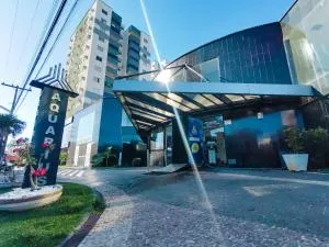 Apartamento Aquarius Residence - 伊通比亚拉