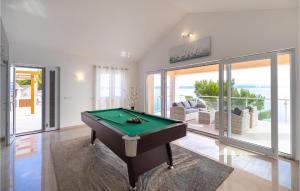 Awesome Home In Crnja Luka With Kitchen