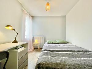 Appartements L'Orangerie - T4 - Centre ville - Wifi Fibre - Au calme - Lumineux : photos des chambres