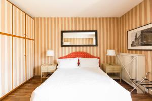 Montenapoleone - Sant Andrea Charme PentHouse