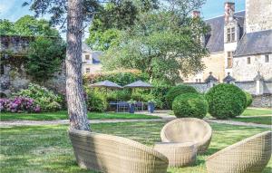 Maisons de vacances Awesome home in Cheille Bourg with 3 Bedrooms, WiFi and Outdoor swimming pool : photos des chambres