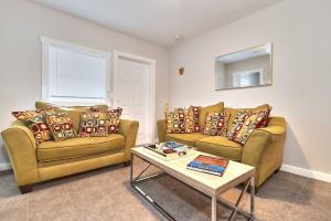 Hidden Gem Effiency Studio Perfect Location