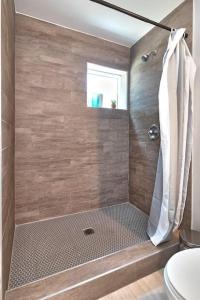 Hidden Gem Effiency Studio Perfect Location