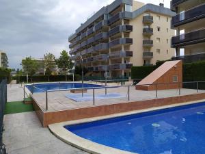 NOVA PINEDA PORT AVENTURA