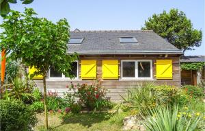 Maisons de vacances Nice Home In Plouguerneau With Wifi : photos des chambres