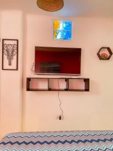 Kings Apartments 302