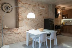 Recinto Nobili 1-parcheggio privato gratuito