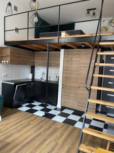 Urokliwy loft w NCŁ kamienica Vabank 34