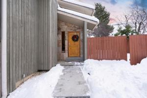 Chalet close to resorts