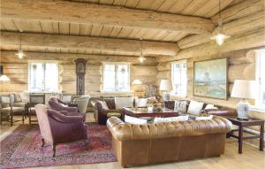 9 Bedroom Beautiful Home In Lemvig