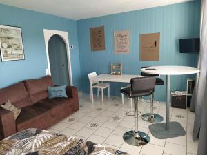 Appartements Abri Cotier-3 etoiles-vue imprenable sur port de plaisance : photos des chambres