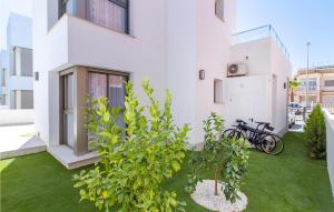 4 Bedroom Awesome Home In Los Alcázares