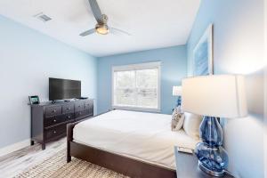 Herons Watch Way 1201