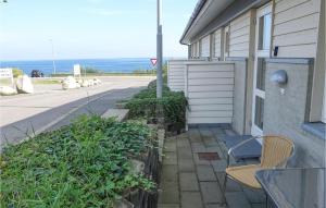 Awesome Apartment In Allinge