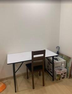 Cozy Room Free Wi-Fi 1 gbps and 100m from Subway