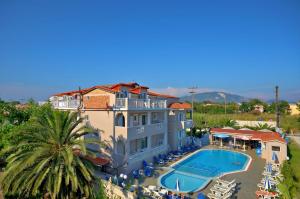 Garden Palace hotel, 
Laganas, Greece.
The photo picture quality can be
variable. We apologize if the
quality is of an unacceptable
level.