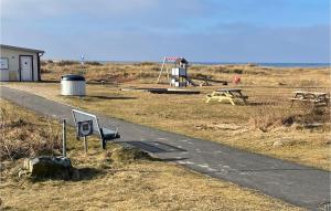 1 Bedroom Beautiful Home In Falkenberg