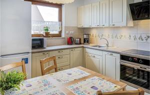 3 Bedroom Awesome Home In Mscicie