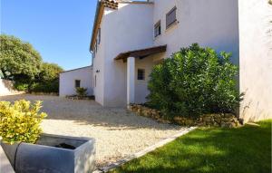 Maisons de vacances Nice Home In Puget With Wifi, Heated Swimming Pool And Private Swimming Pool : photos des chambres