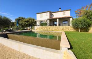 Maisons de vacances Nice Home In Puget With Wifi, Heated Swimming Pool And Private Swimming Pool : photos des chambres