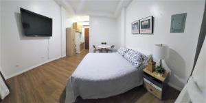 Regal425 Condotel near Clark and Angeles University Foundation