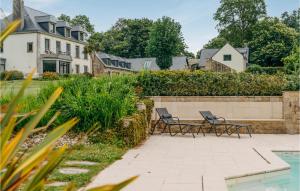 Appartements Awesome Apartment In Concarneau With Wifi, 1 Bedrooms And Heated Swimming Pool : photos des chambres