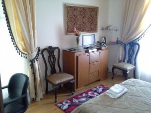 Alexander The Great Hotel