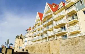 1 Bedroom Nice Apartment In Wimereux - Beuvrequen