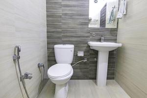 FabHotel City Palace