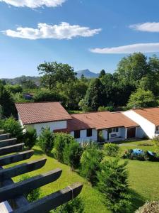 Maisons de vacances Maison de charme avec jardin, terrasse et jacuzzi : photos des chambres