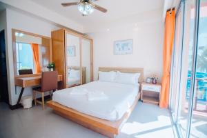 Patong Beach Side Hotel