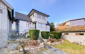 Awesome Home In Hovs With Sauna, Wifi And 3 Bedrooms