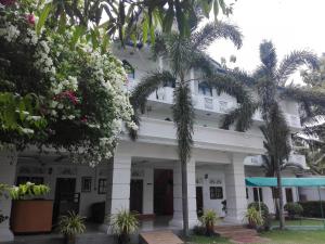 Transit Budget Hotel