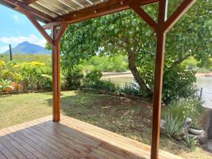 21LG Ilot Fortier M Sea Front and Swimming pool
