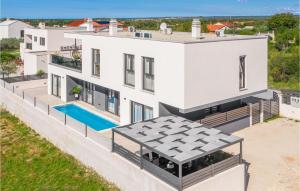 Nice Home In Pula With 7 Bedrooms, Wifi And Outdoor Swimming Pool