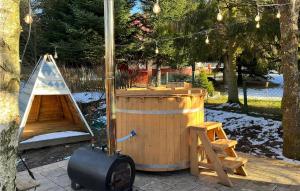 Stunning Home In Perlino With Sauna