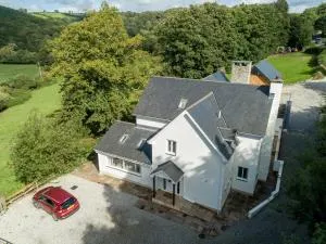 Priory House - Goodleigh