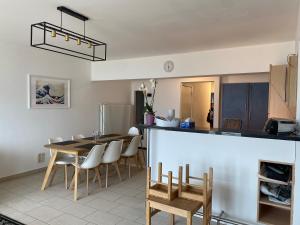 Appartement vue sur mer - Splendide localisation!