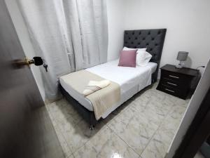 ALOJAMIENTO CON PARQUEO CERCA A LA BASÍLICA