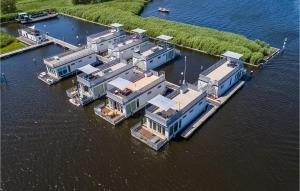 Nice Ship In Aalsmeer With Kitchen