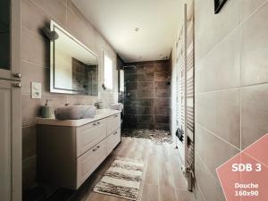 Maisons de vacances Maison au calme a 5min de Cognac pour 1 a 8 pers : photos des chambres