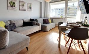 HolidayHomePL Slavia New 505 z balkonem przy plaży
