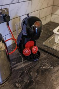 FLATZY - Iconic Beatles and Liverpool Culture Home