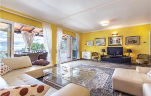 Gorgeous Home In Matulji With Kitchen 