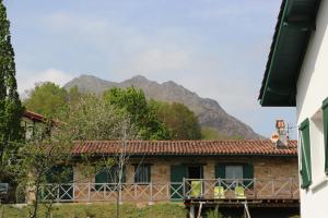 Maisons de vacances Bergerie au pied de la Rhune : Maison 3 Chambres