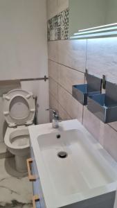 Appartements Le Studio de la Republique : photos des chambres